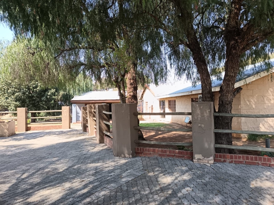 Commercial Property for Sale in Kimberley Rural Northern Cape